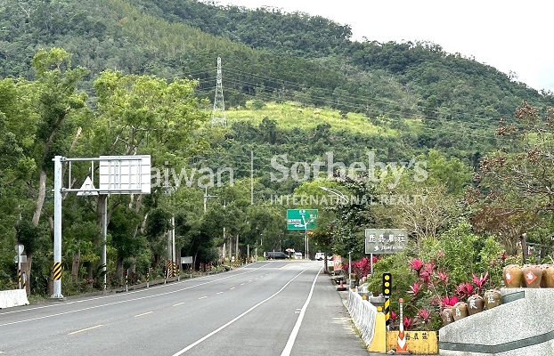 台東鹿野台九線旁萬坪漂亮農地周邊環境